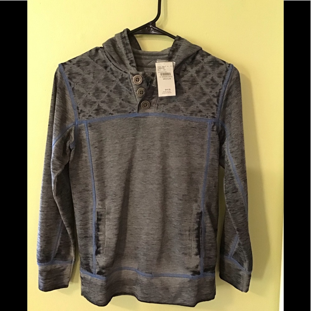 Boy’s Buckle Black Pullover
